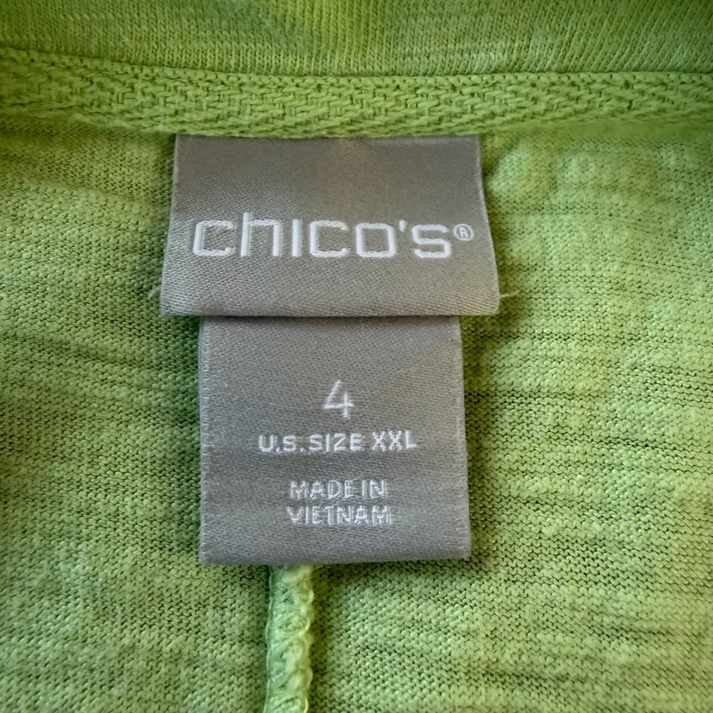 Chico’s Lime Green Slub Knit V-Neck Bee Top Size 4 XXL - Picture 3 of 4